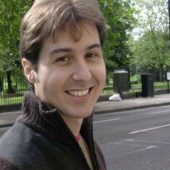 Dr Marcelo Thompson
